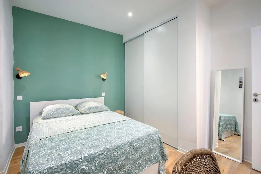 Appartement Les Halles & Le Port - Grand T2 Haut De Gamme Toulon