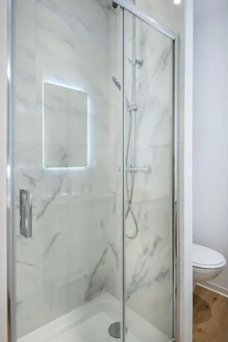 Appartement Les Halles & Le Port - Grand T2 Haut De Gamme Toulon